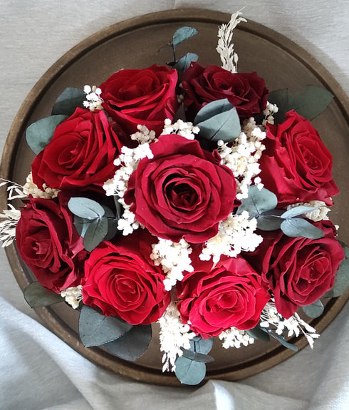 Zauberhafter Rosenstrauß "Rosenrot"